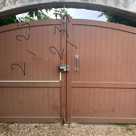Maison Marylene Possibilite De Louer 2 Chambres Et Un Lit 1Place Supplement Du Reglement De La Location En A Regler Sur Place ,Petit Dejeuner Egalement Vous Gagnez 16 Pour-Cent Givry  Exterior foto