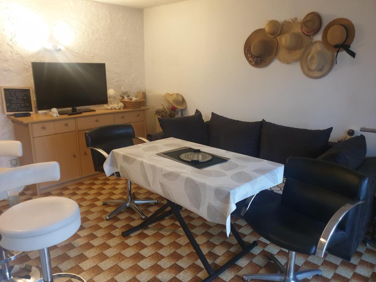 Maison Marylene Possibilite De Louer 2 Chambres Et Un Lit 1Place Supplement Du Reglement De La Location En A Regler Sur Place ,Petit Dejeuner Egalement Vous Gagnez 16 Pour-Cent Givry  Exterior foto