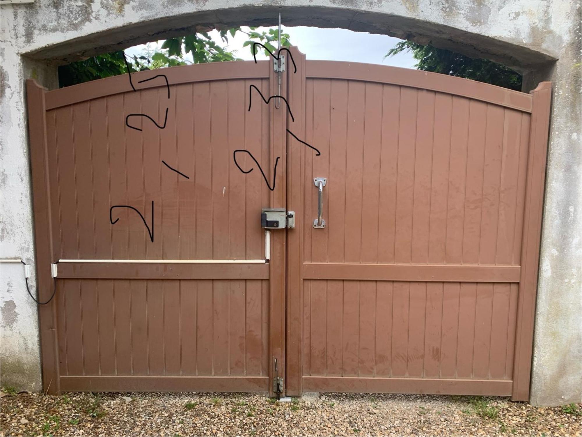 Maison Marylene Possibilite De Louer 2 Chambres Et Un Lit 1Place Supplement Du Reglement De La Location En A Regler Sur Place ,Petit Dejeuner Egalement Vous Gagnez 16 Pour-Cent Givry  Exterior foto